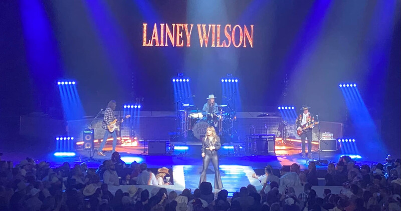   Keith Hoagland Sets Stage For Lainey Wilson With CHAUVET Professional