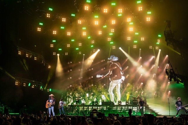 Luz Studio and Keith Hoagland Create Special Moments For Jason Aldean Summer With CHAUVET Professional